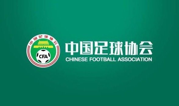 在之前曝光的海报上，吴彦姝饰演的母亲头发花白，身穿睡衣，躺在浴缸中，奚美娟饰演的女儿则满身泡沫，尽显对母亲的依赖